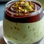 Cremiges Pistazienmousse mit Schokoladenganache Rezept