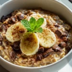 Schokoladen-Bananen Baked Oats: Lecker und gesund genießen!